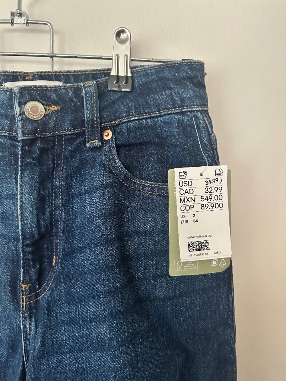 NWT: H&M High Waist Wide Leg 5-Pocket Denim Jeans (Size 2)